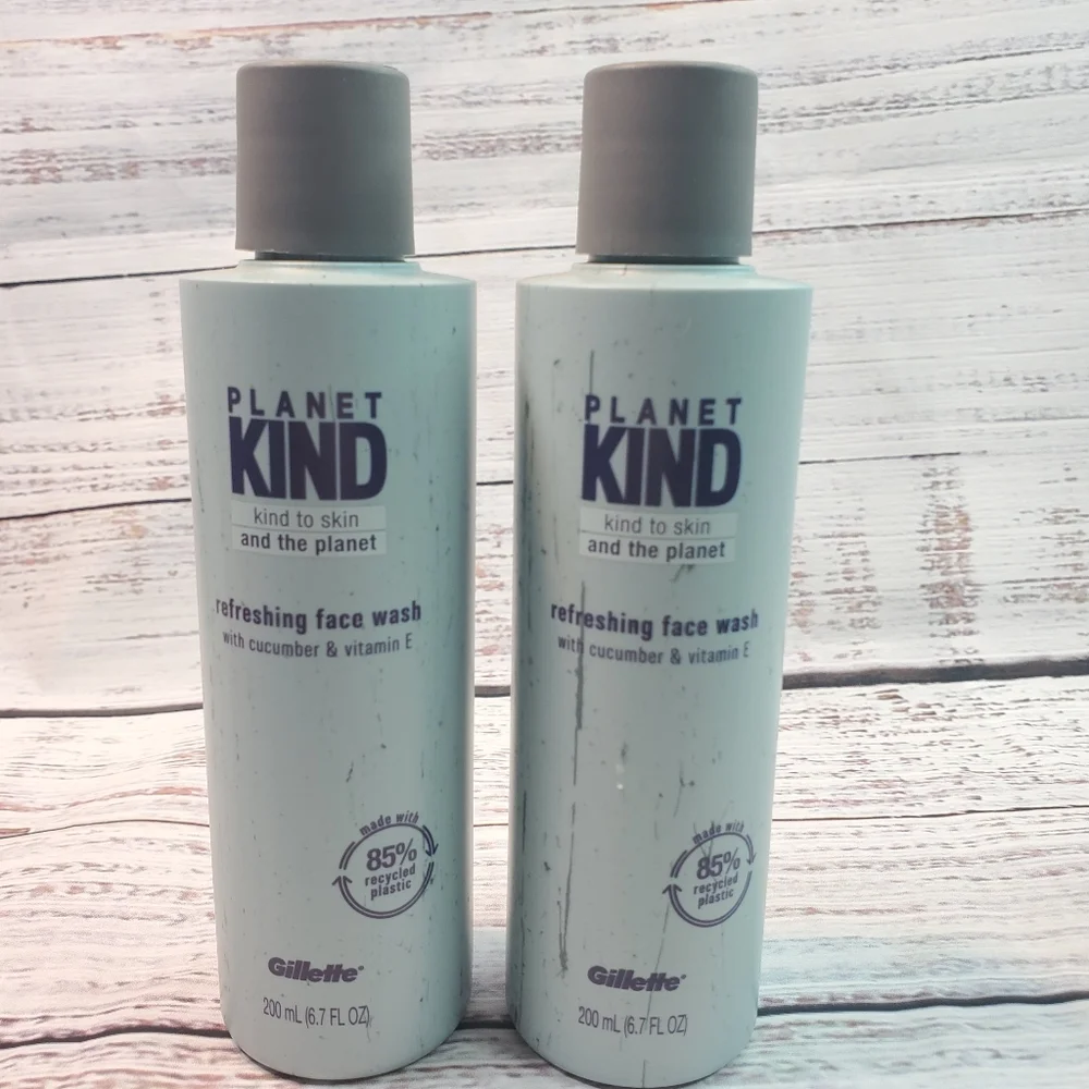 Count Gillette 6.7 Oz Planet Kind Cucumber & Vitamin E Refreshing Face Wash